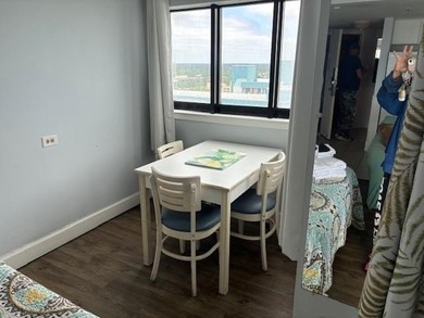 Oceanview sun-suite; full kitchen. Oceanfront resort with - photo 6