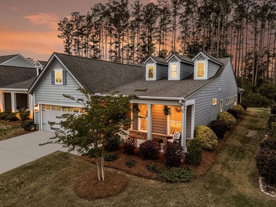 Rare opportunity to live on a wooded lot leading into a private - photo 4