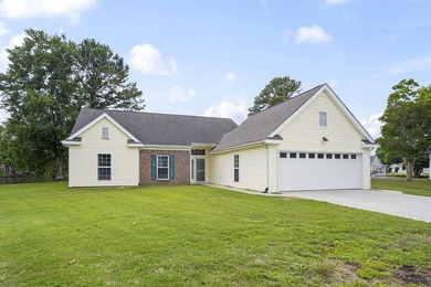 Welcome to luxury living on a pond in the highly sought-after - photo 2