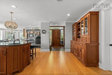 Your gateway to the Atlantic - This charming residence combines - photo 8