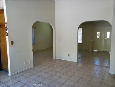 Bring your personal touch to unlock this home's true potential - photo 8