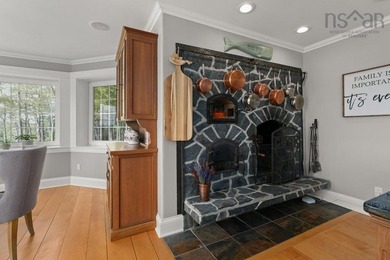 Your gateway to the Atlantic - This charming residence combines - photo 9
