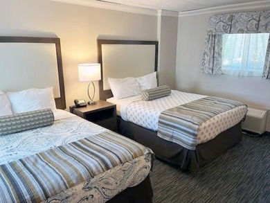 This is a *deluxe style* one bedroom OCEANFRONT end unit Suite - photo 12