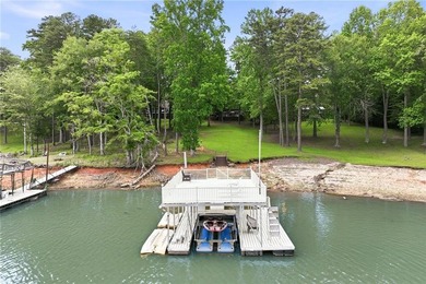 Discover a generational opportunity at 7726 Sourwood Ln in - photo 39