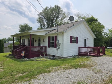 Lake Home For Sale in Monticello, Kentucky