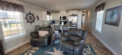Welcome to effortless waterfront living in the peaceful, golf - photo 20