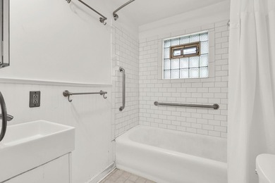 Welcome home to a beautiful 4 bedroom Eastside home. This home - photo 22