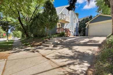 Welcome home to a beautiful 4 bedroom Eastside home. This home - photo 25