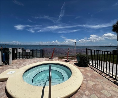 Welcome to La Puerta Del Sol, a serene waterfront retreat - photo 30