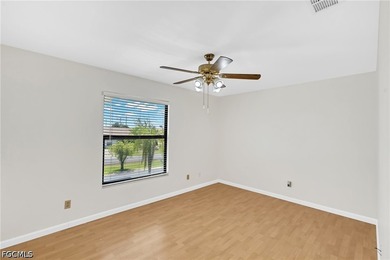 Welcome to Baruna Bay in desirable Southwest Cape Coral. This - photo 32