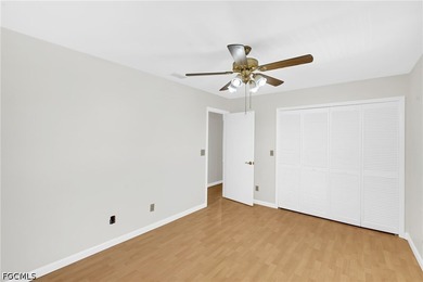 Welcome to Baruna Bay in desirable Southwest Cape Coral. This - photo 33