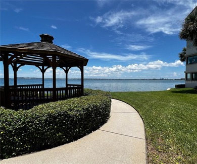 Welcome to La Puerta Del Sol, a serene waterfront retreat - photo 38