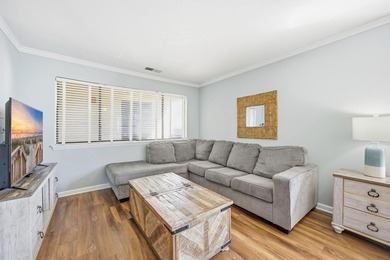 Top-floor end unit with beautiful beach views and excellent - photo 10