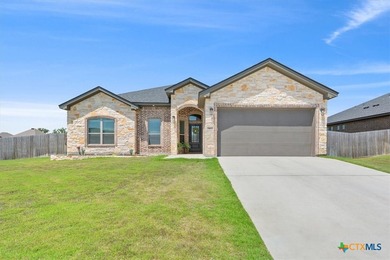 Stillhouse Hollow Lake Home For Sale in Belton Texas