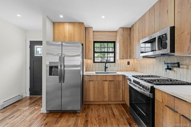 Experience modern living at its finest in this stunning newly - photo 4