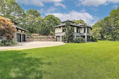 This custom-built Contemporary home designed by the world-famous - photo 8