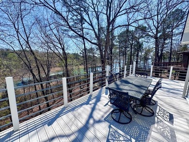 3,400+/- 4 BEDROOM, 3 BATH LAKEFRONT HOME WITH 2 BOAT SLIPS WITH - photo 7