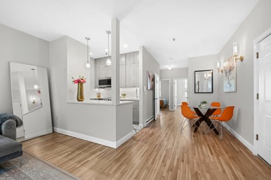Set in one of the most coveted locations in the heart of - photo 9