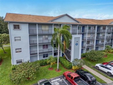 Lake Condo For Sale in Pembroke Pines, Florida