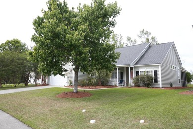 Nicely updated home in well desired area of the Grand Oaks - photo 2