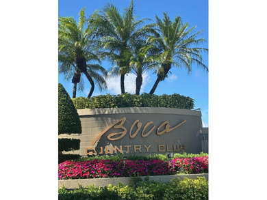 Beautiful first floor coach home centrally located in Boca Raton - photo 1