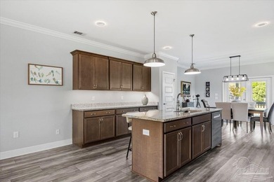 Seller offering closing cost assistance!! Step into this - photo 12