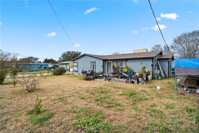 Welcome to 1506 Devon Dr - a well-kept Corpus Christi home - photo 14