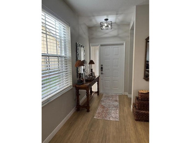 Beautiful first floor coach home centrally located in Boca Raton - photo 5