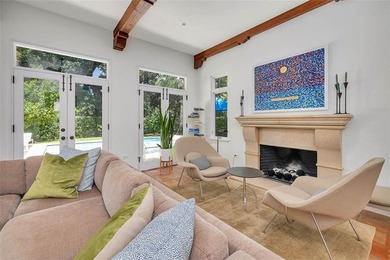 Quaint Charm. Timeless Design. Exclusive Privacy. Nestled on a - photo 18