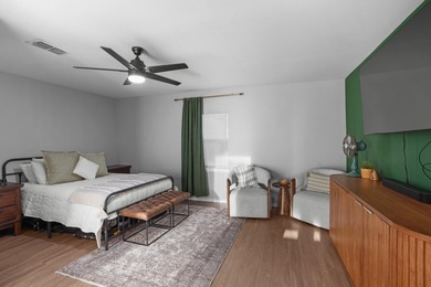 Adorable 3-Bed, 3-Bath Updated Home Near Buffalo Springs Lake