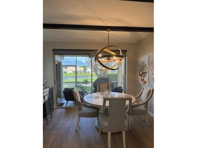 Beautiful first floor coach home centrally located in Boca Raton - photo 9