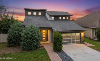 Lake Home For Sale in Jacksonville, Florida