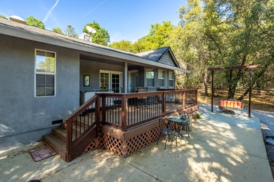 Over 4 Acres with an additional 2-car garage and covered RV - photo 32