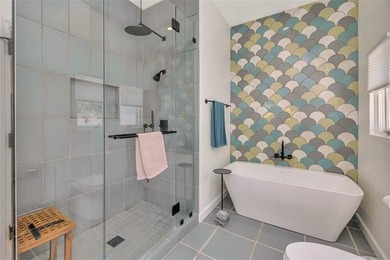 Quaint Charm. Timeless Design. Exclusive Privacy. Nestled on a - photo 37