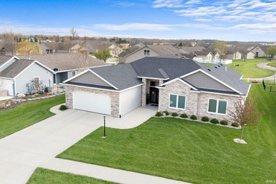 **Price Improvement**Beautifully maintained ranch home in - photo 1