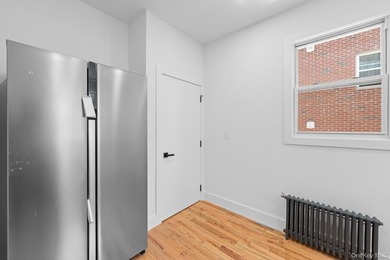 Welcome to 33 Cox Place! A move in ready, turn key, single - photo 4