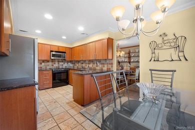 Offered For The Very First Time By Its Original Owners, This - photo 11