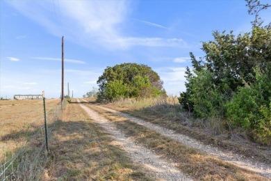 Lake Acreage For Sale in Clifton, Texas