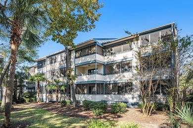 Walk to the beach from this charming top floor end unit 2 bed 2 - photo 20