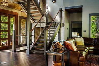 TOTAL LUXURY EXPERIENCE! Fully custom, turnkey cabin featuring 3 - photo 7