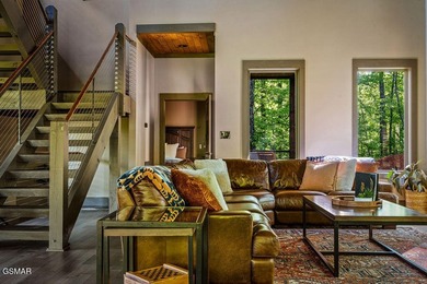 TOTAL LUXURY EXPERIENCE! Fully custom, turnkey cabin featuring 3 - photo 8