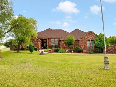 (private lake, pond, creek) Home For Sale in Ennis Texas