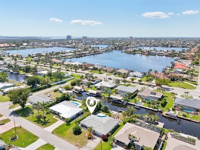 Cape Coral Lakes Area Home For Sale in Cape Coral Florida