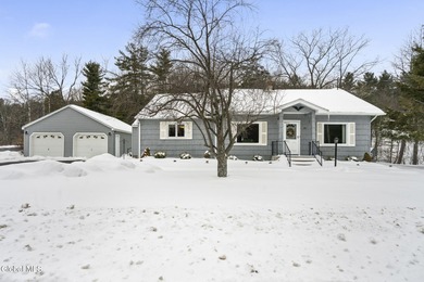 (private lake, pond, coastal) Home Sale Pending in New Salem New York