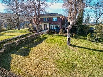 Lake Home For Sale in Klamath Falls, Oregon