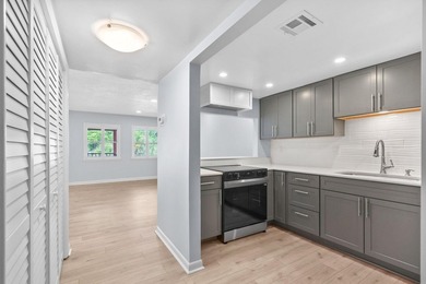 Experience coastal living in this beautifully updated 2-bedroom - photo 9