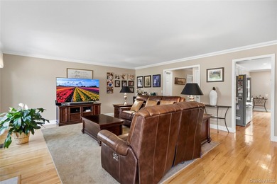 Discover exceptional value in the heart of Port Jefferson - photo 13