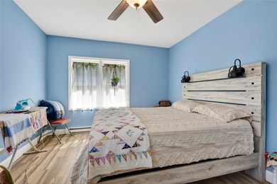 Recently remodeled and thoughtfully updated, this 3-bedroom - photo 15