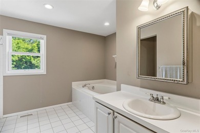 Discover exceptional value in the heart of Port Jefferson - photo 21