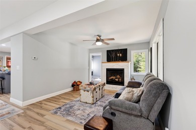 Recently remodeled and thoughtfully updated, this 3-bedroom - photo 25